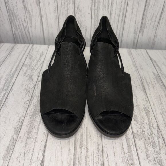 Womens Size 8 Eileen Fisher Nikki Peep Toe Suede Heels Black EUC - Picture 2 of 6